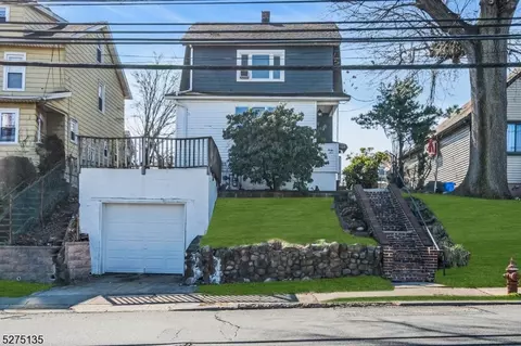45 Kingsland St, Nutley, NJ 07110
