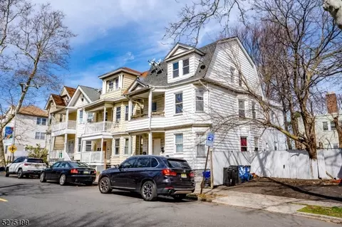 64 9th Ave #2, East Orange, NJ 07018