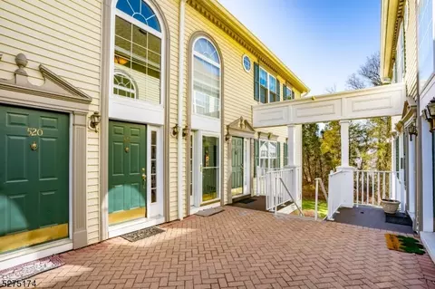 524 Azalea Ter, Branchburg, NJ 08876