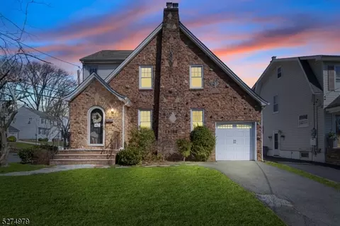 142 Rutgers Pl, Nutley, NJ 07110