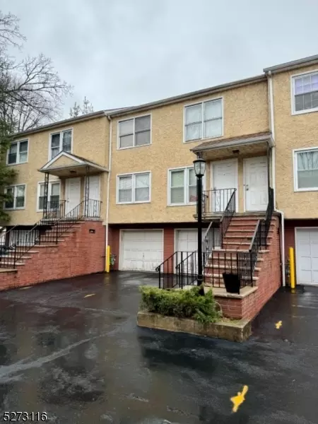 408 Vine St #2A, Elizabeth, NJ 07202