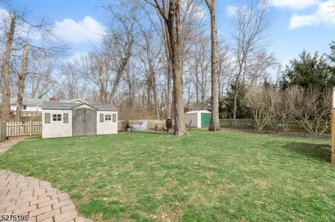 23 Highland Ave, Long Hill, NJ 07933 photo 42