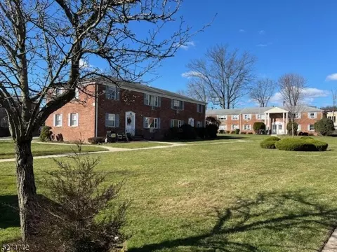 43 Conforti Ave #19, West Orange, NJ 07052