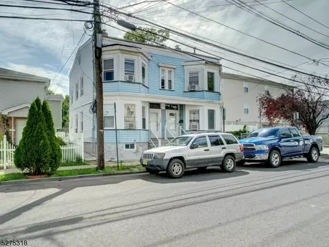 159 Catherine St, Elizabeth, NJ 07201