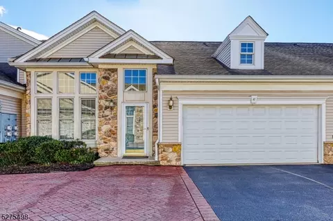 47 Quarry Dr, Woodland Park, NJ 07424