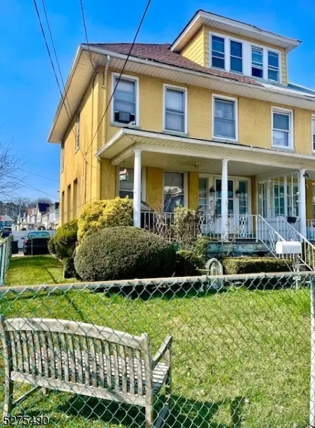 327 Stiles St, Elizabeth, NJ 07208