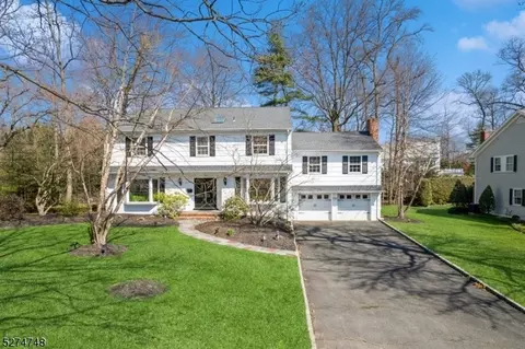 784 Lenape Trl, Westfield, NJ 07090