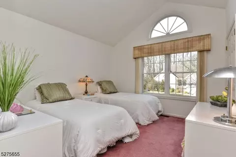 112 Worcester Dr, Wayne, NJ 07470 photo 18