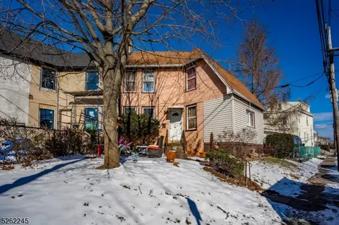 447 Fay, Elizabeth, NJ 07202