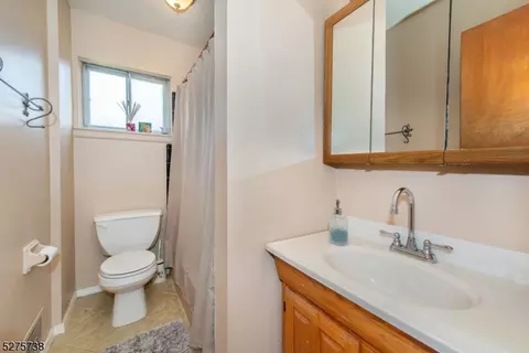 264 Perry St, Dover, NJ 07801 photo 11