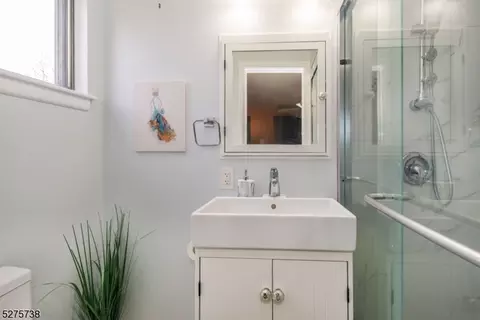 264 Perry St, Dover, NJ 07801 photo 14