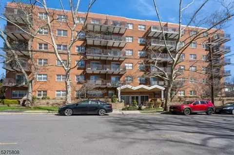 123 S Adelaide Ave #L6, Highland Park, NJ 08904
