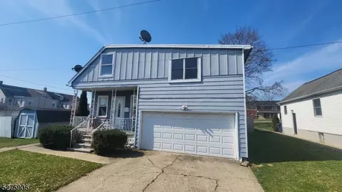 1023 4th Ave, Alpha, NJ 08865