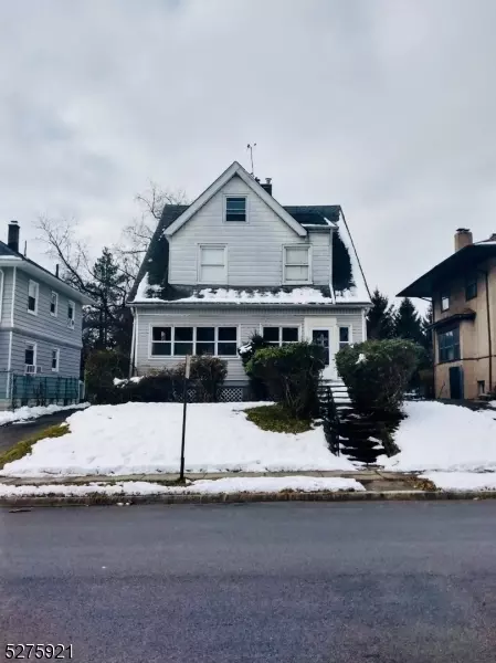 37 Ely Pl, East Orange, NJ 07017