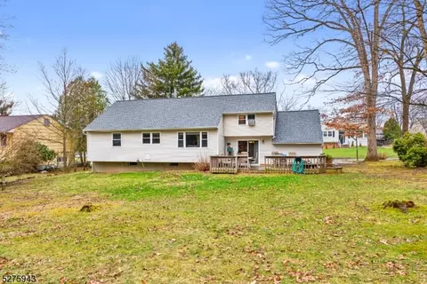 10 E Circuit Dr, Roxbury Twp, NJ 07876 photo 23