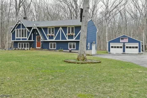 36 River Rd, Stanhope, NJ 07874 photo 2