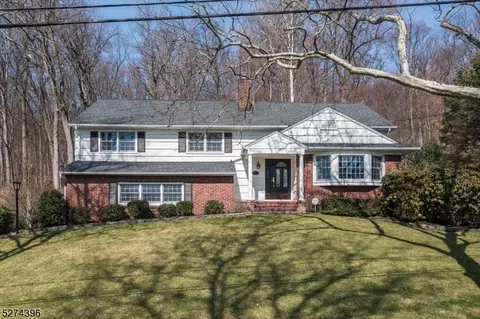 1181 Ridge Dr, Mountainside, NJ 07092