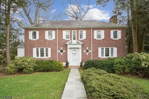 260 Oak Ridge Ave, Summit, NJ 07901