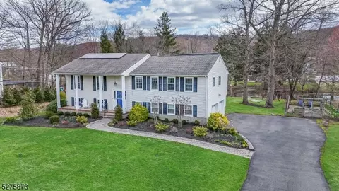 24 Beaver Dam Rd, Randolph, NJ 07869