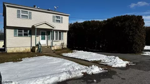 1045 Pearl St, Phillipsburg, NJ 08865