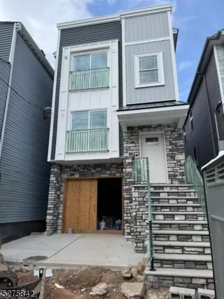 236 Magnolia Ave, Elizabeth City, NJ 07206