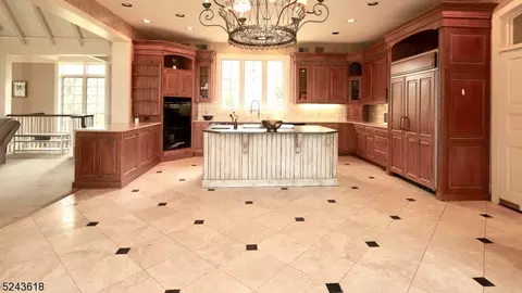 464 Cherry Ln, Mendham, NJ 07945 photo 13