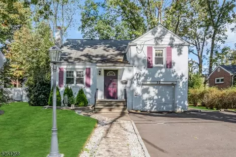 32 Sherwood Rd, Springfield, NJ 07081