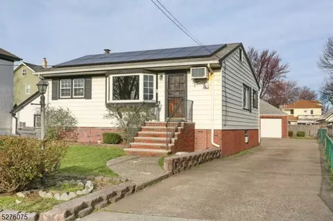 21 John St, Little Ferry, NJ 07643