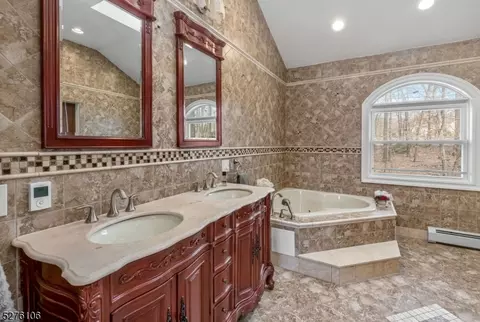 198 Ratzer Rd, Wayne, NJ 07470 photo 24