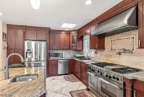 198 Ratzer Rd, Wayne, NJ 07470 photo 15