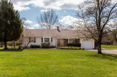 218 Barbertown Idell Rd, Frenchtown, NJ 08825