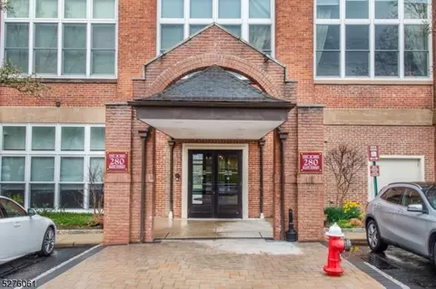 280 Main St #201, Little Falls, NJ 07424