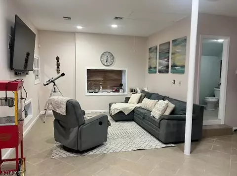 75 Ford St, Wayne, NJ 07470 photo 21