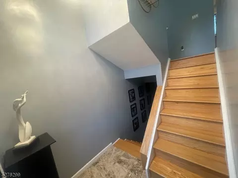 75 Ford St, Wayne, NJ 07470 photo 2