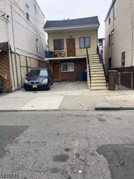 40 Monroe St, Newark, NJ 07105