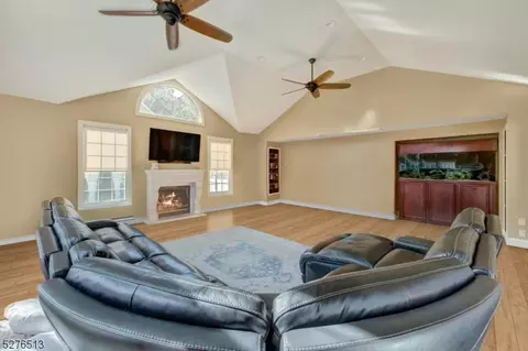 1450 Alps Rd, Wayne, NJ 07470 photo 7