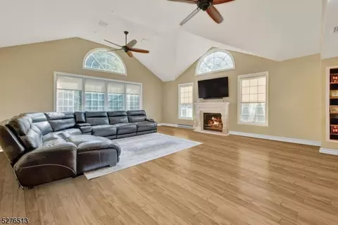 1450 Alps Rd, Wayne, NJ 07470 photo 6