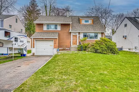 190 Mcfarlane Rd, Woodbridge Twp, NJ 07067