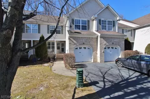244 Hawthorne Rd, North Brunswick Twp, NJ 08902