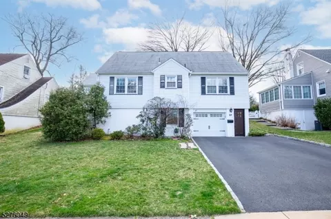 27 Sandford Rd, Fair Lawn, NJ 07410