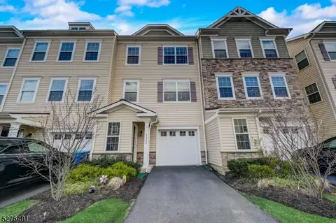 2503 Farmall Ln, Monroe Township, NJ 08831