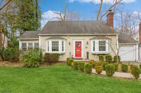35 Laurel Ave, Livingston, NJ 07039