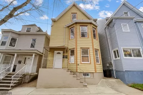 113 W 2nd St, Clifton, NJ 07011