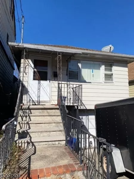 709 20th Ave, Paterson, NJ 07504