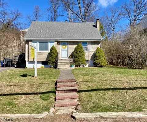 21 Seneca Ave, Rockaway, NJ 07866