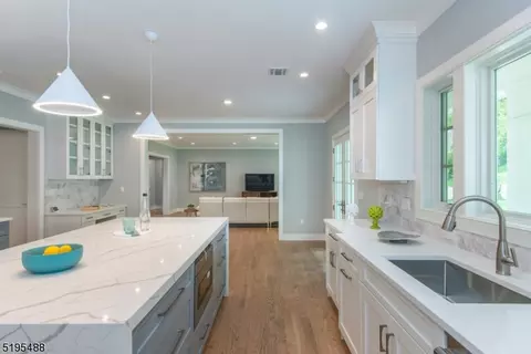 181 Sagamore Rd, Millburn, NJ 07041 photo 17