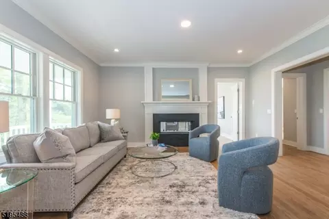 181 Sagamore Rd, Millburn, NJ 07041 photo 5