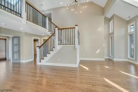 59 Westview Rd, Wayne, NJ 07470 photo 5