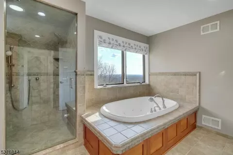 59 Westview Rd, Wayne, NJ 07470 photo 28