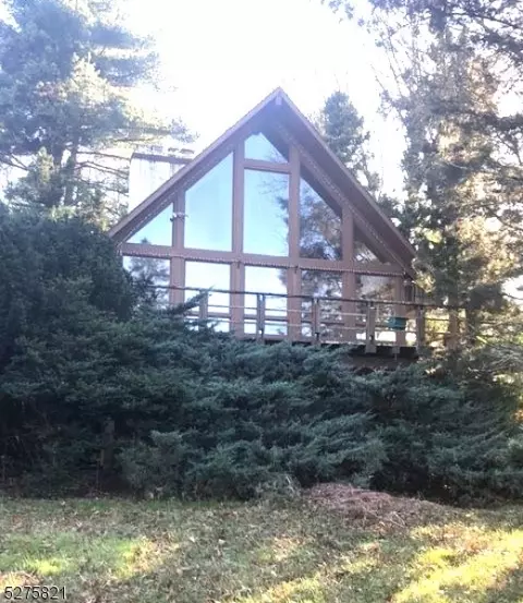 36 Thor Solberg Rd, Whitehouse Station, NJ 08889